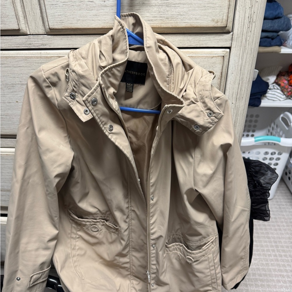 Women's Tan Jacket